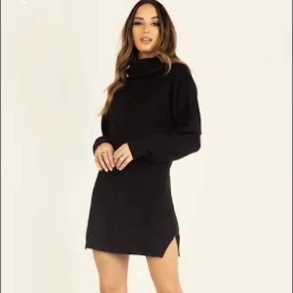 NWOT Kittenish Tinley black sweater dress, size S